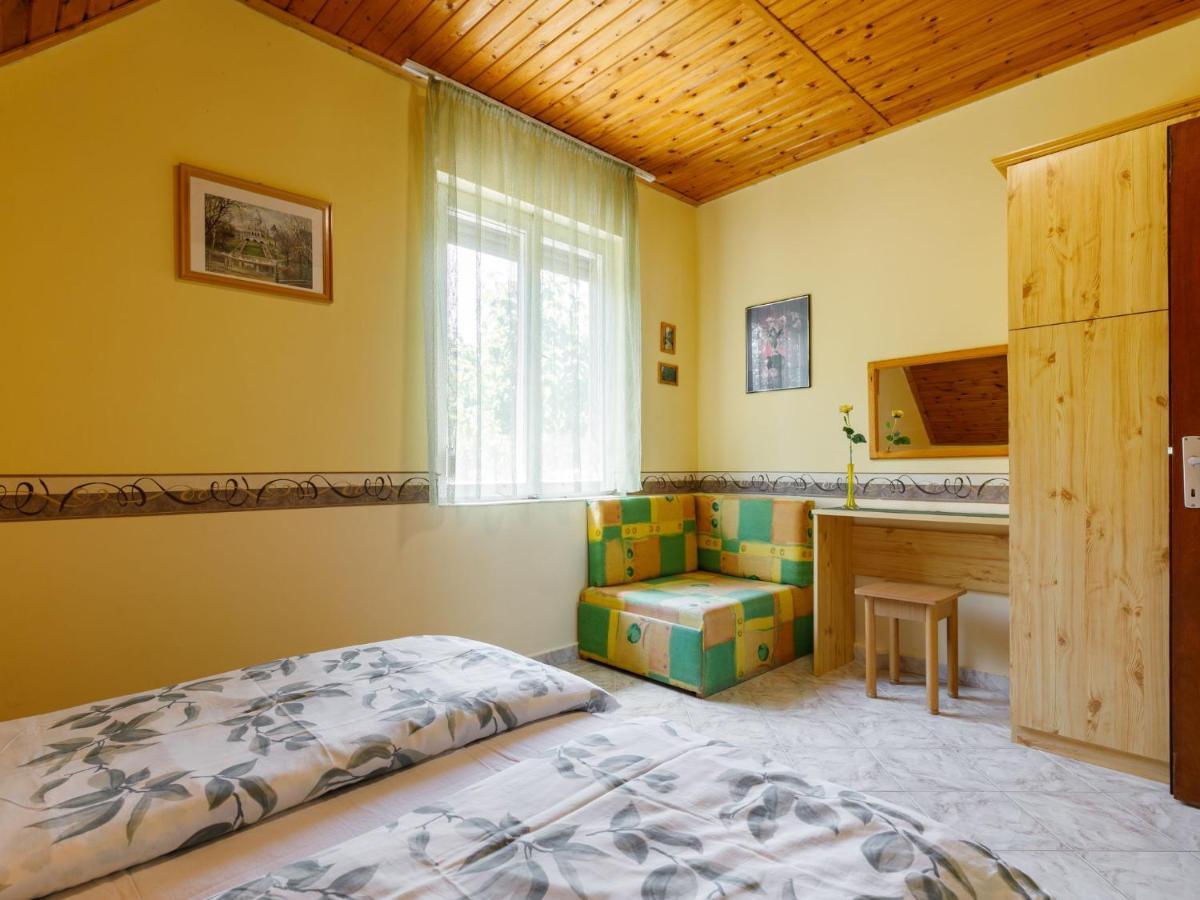 Holiday Home Jazmin By Interhome Balatonszarszo Extérieur photo